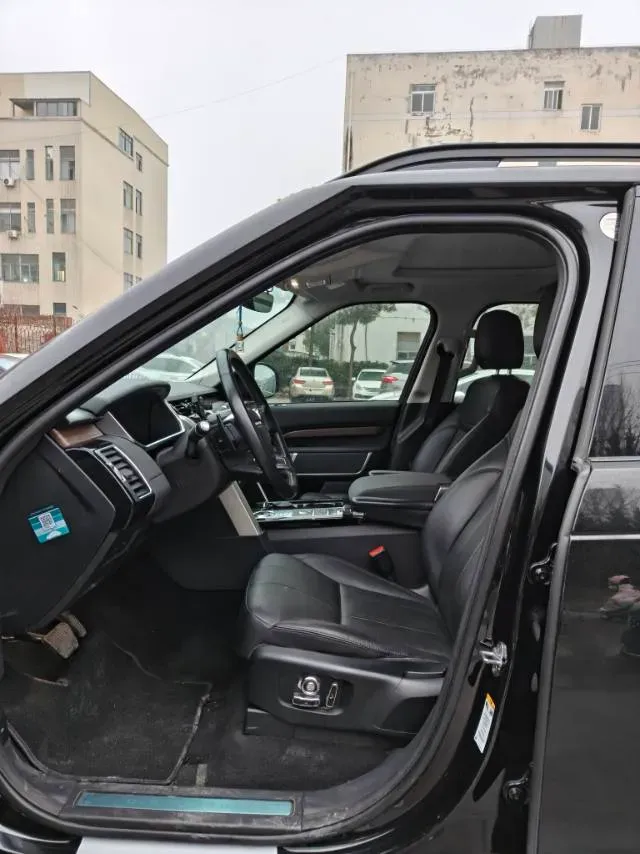 2018 Land Rover Discovery 3.0T 340HP V6 8AT,autocango,china used car exporter,china ev exporter,chinese used car exporter,chinese used ev exporter