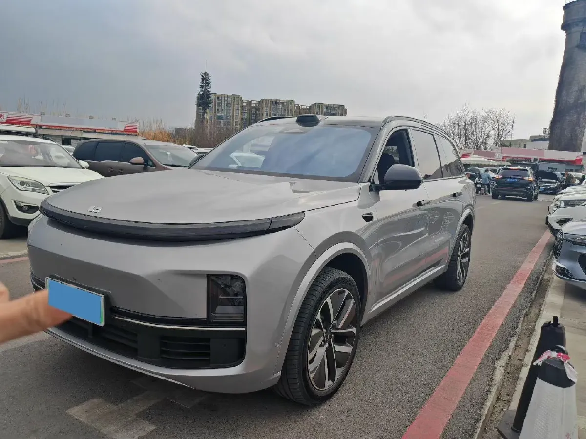 2022 Li L9 Range Extended 154HP REEV 42.6KWH,autocango,china used car exporter,china ev exporter,chinese used car exporter,chinese used ev exporter
