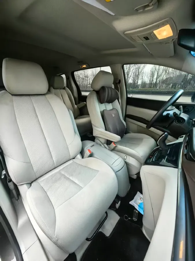 2023 Buick GL8 2.0T 237HP L4 9AT,autocango,china used car exporter,china ev exporter,chinese used car exporter,chinese used ev exporter