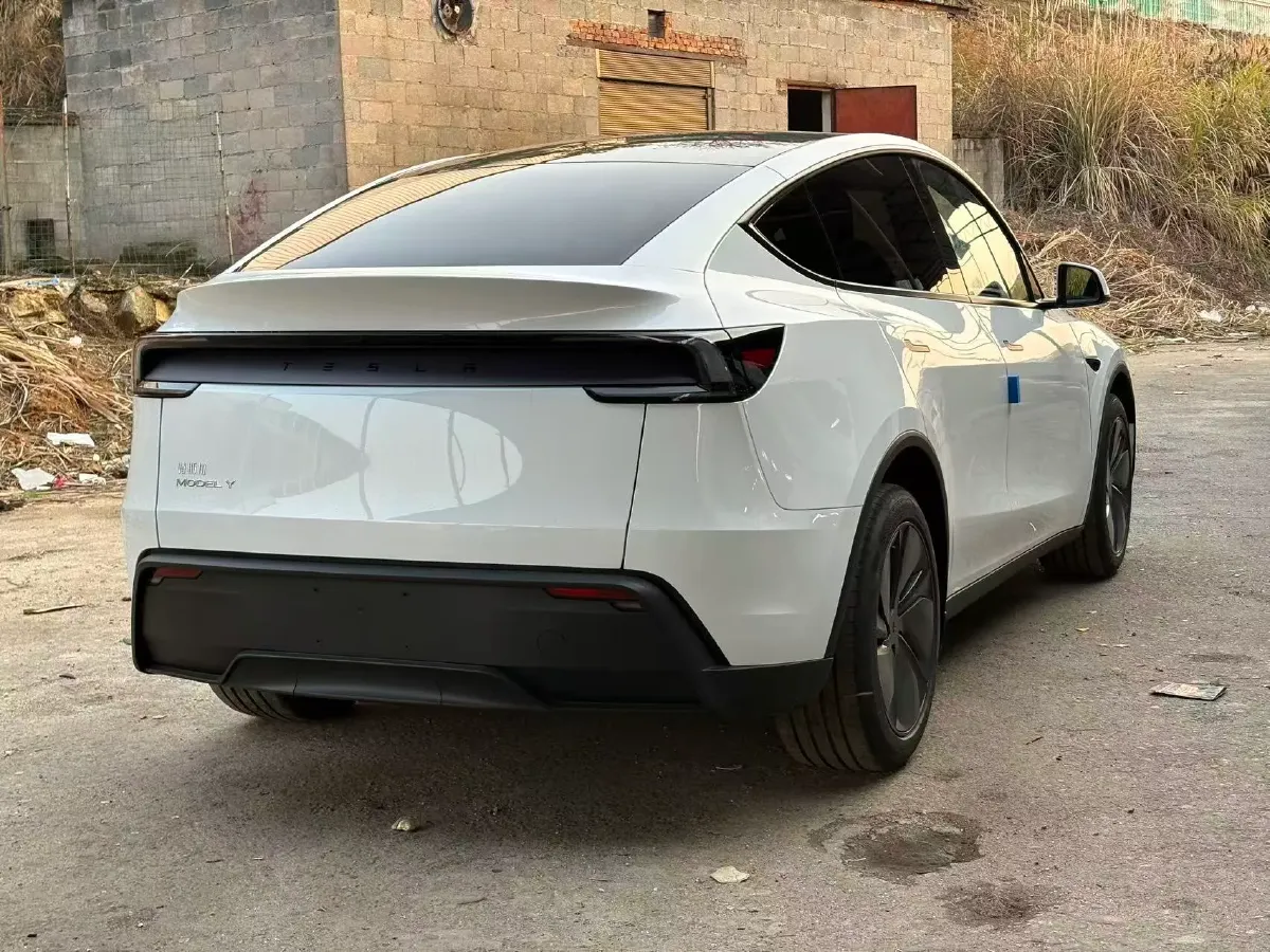 2026 Tesla Model Y BEV,autocango,china used car exporter,china ev exporter,chinese used car exporter,chinese used ev exporter