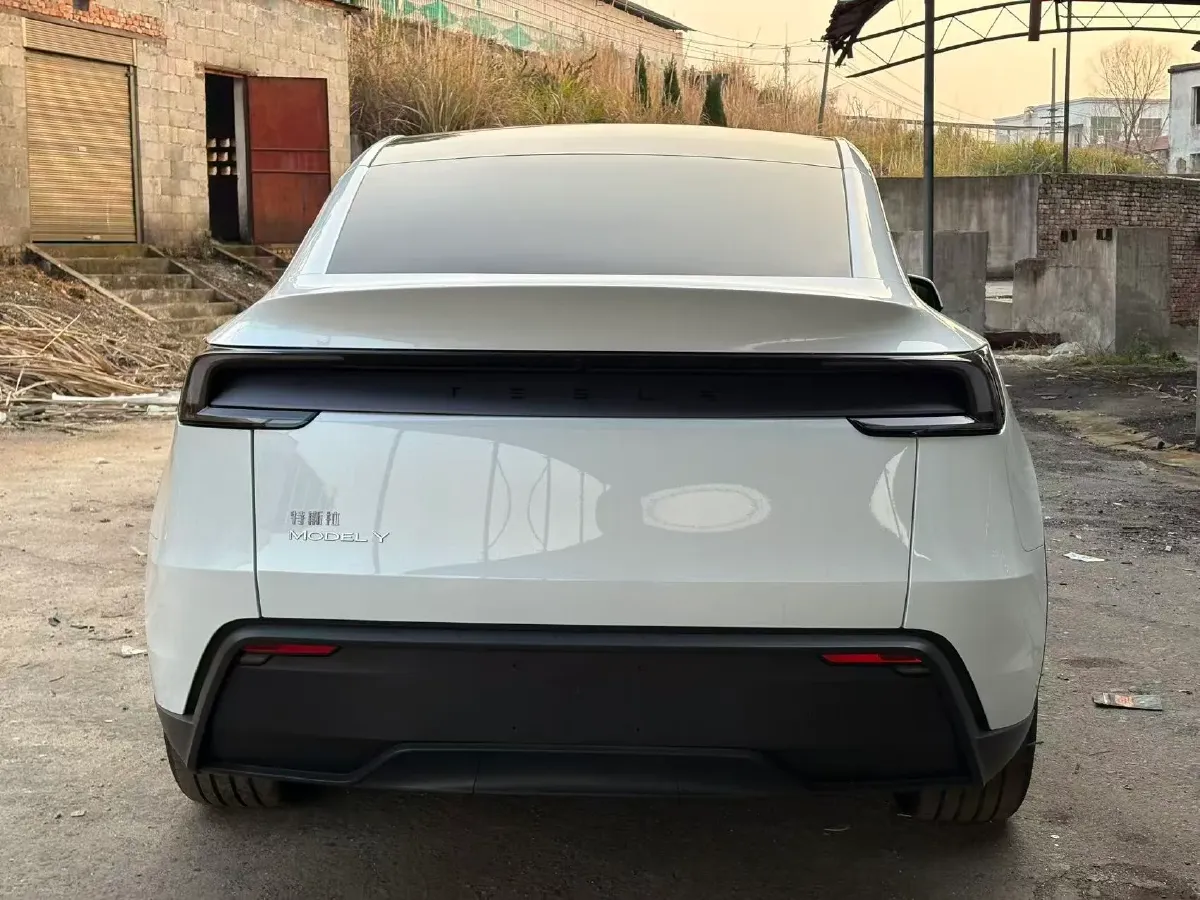 2026 Tesla Model Y BEV,autocango,china used car exporter,china ev exporter,chinese used car exporter,chinese used ev exporter