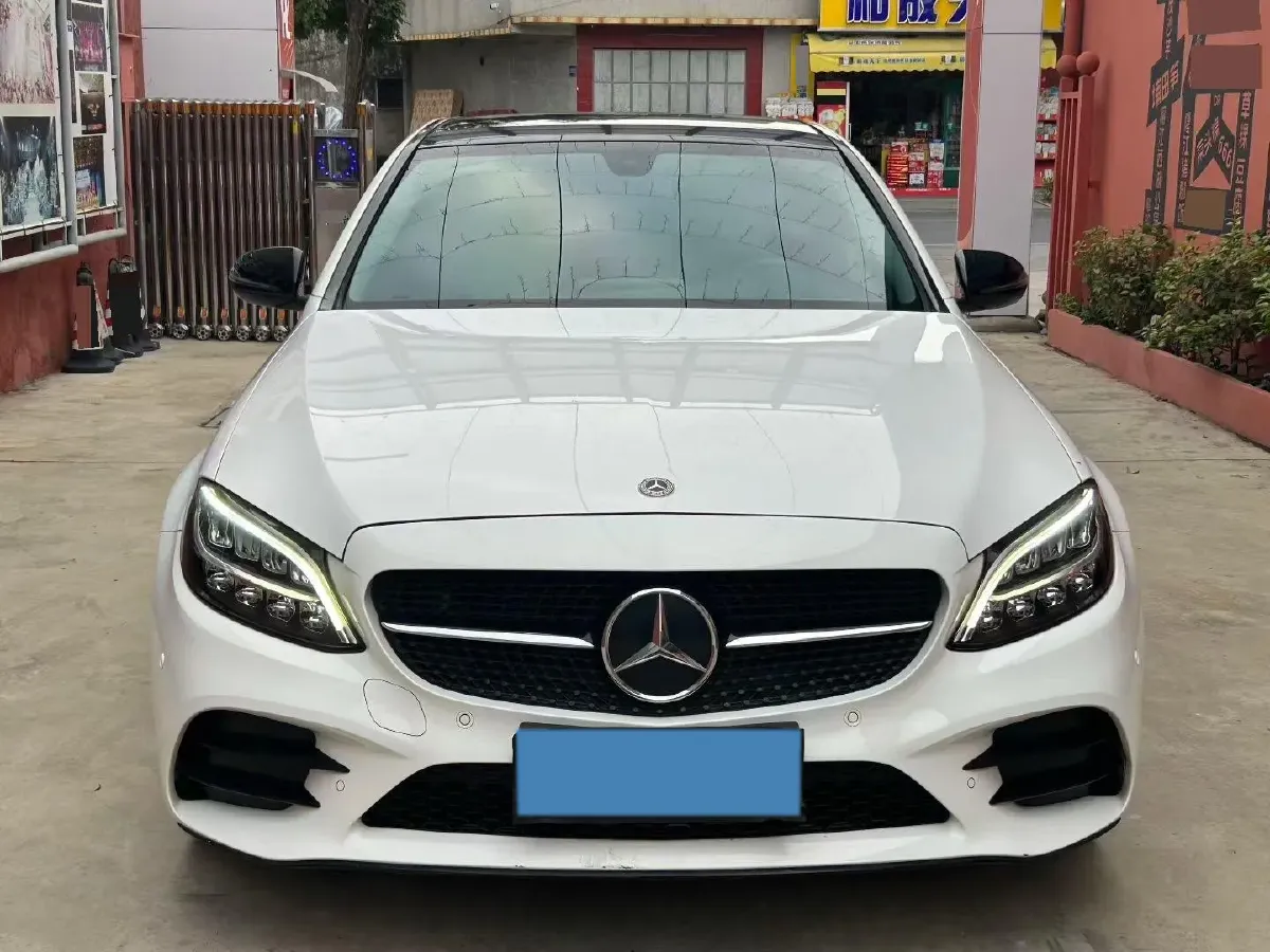 2021 Mercedes-Benz C Class 1.5T 184HP L4 9AT,autocango,china used car exporter,china ev exporter,chinese used car exporter,chinese used ev exporter