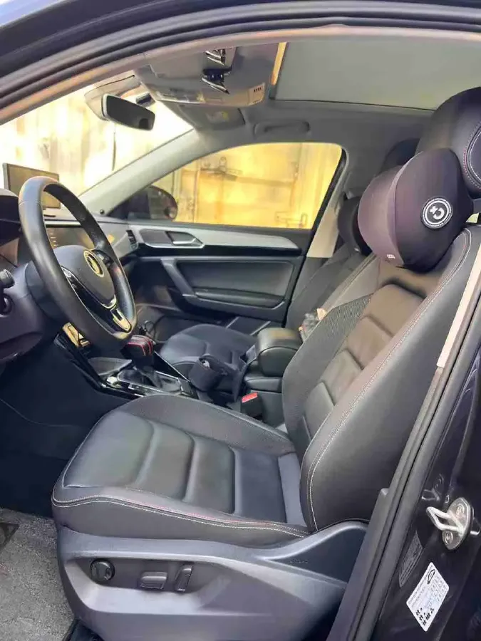 2020 Volkswagen Tayron 2.0T 186HP L4 7DCT,autocango,china used car exporter,china ev exporter,chinese used car exporter,chinese used ev exporter
