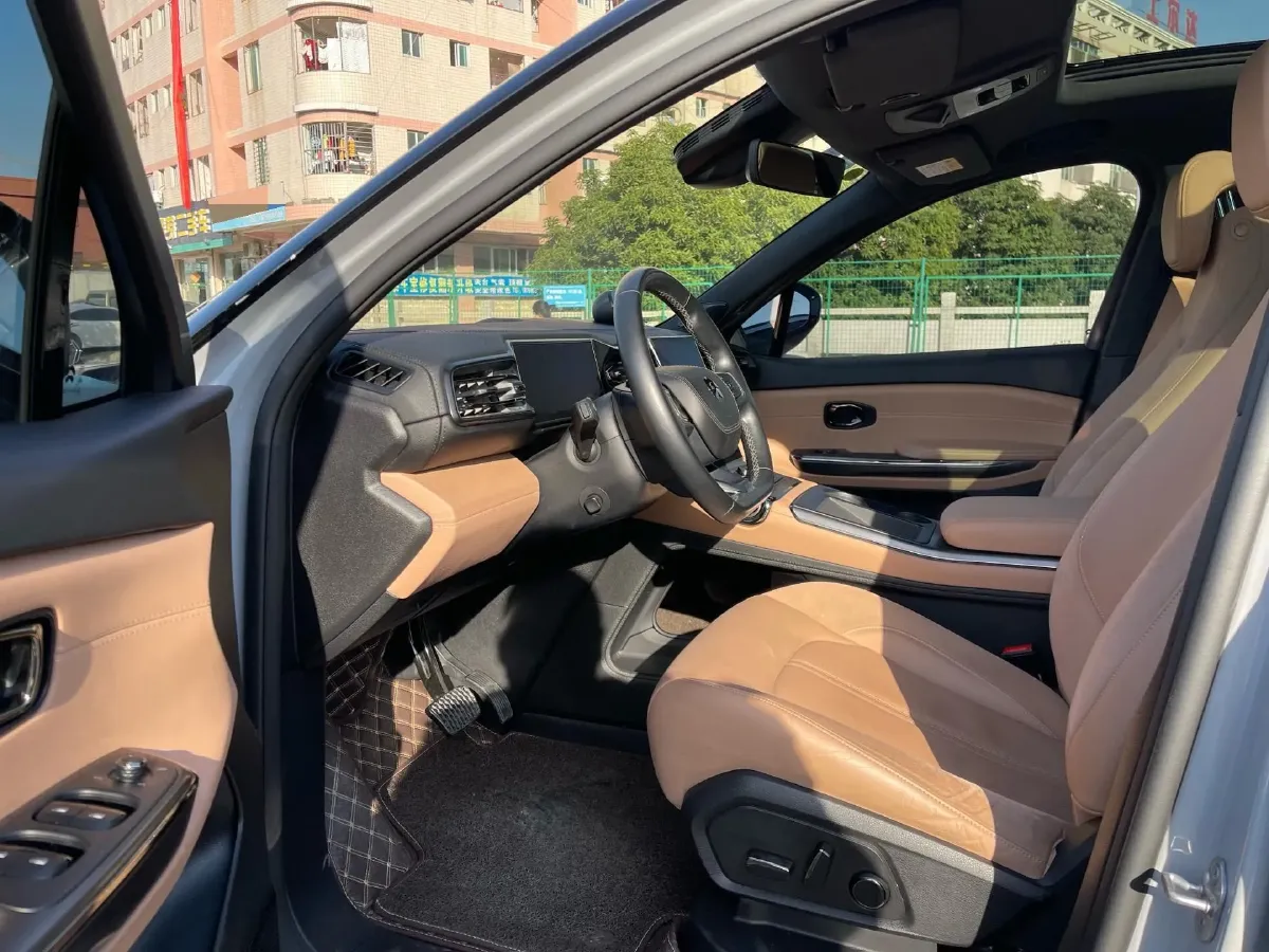 2020 Lexus NX 2.5L 155HP L4 E-CVT Hybrid,autocango,china used car exporter,china ev exporter,chinese used car exporter,chinese used ev exporter