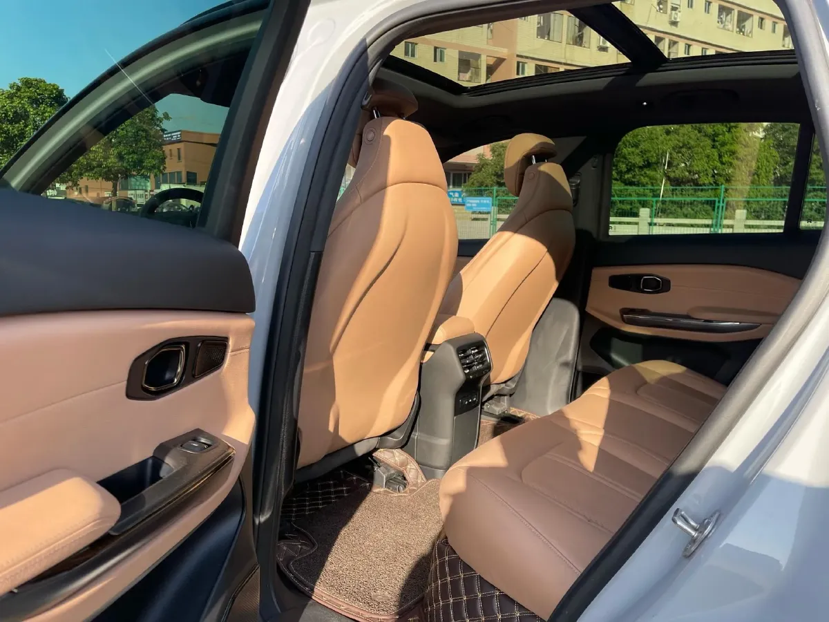 2020 Lexus NX 2.5L 155HP L4 E-CVT Hybrid,autocango,china used car exporter,china ev exporter,chinese used car exporter,chinese used ev exporter