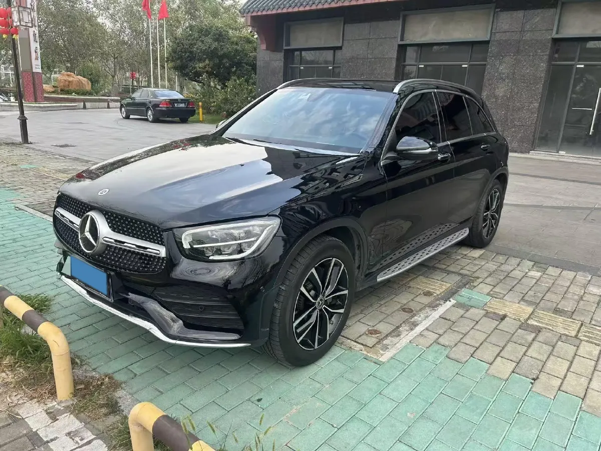 2021 Mercedes-Benz GLC Class 2.0T 197HP L4 9AT,autocango,china used car exporter,china ev exporter,chinese used car exporter,chinese used ev exporter
