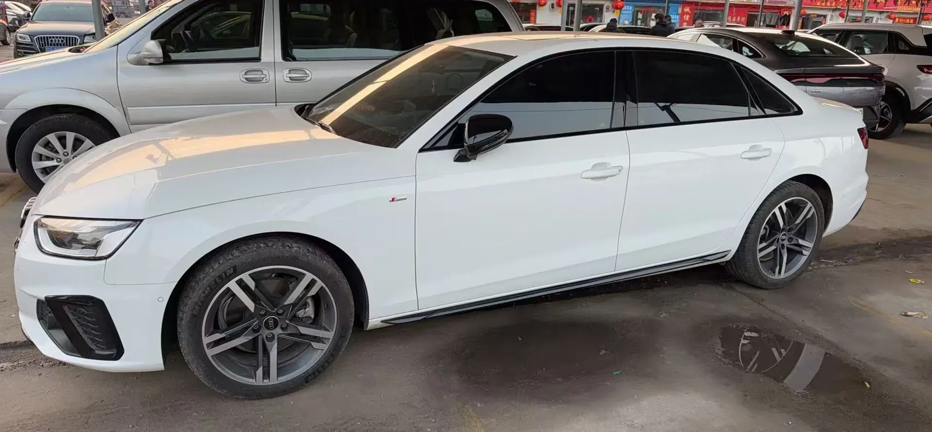 2022 Audi A4L 2.0T 190HP L4 7DCT,autocango,china used car exporter,china ev exporter,chinese used car exporter,chinese used ev exporter