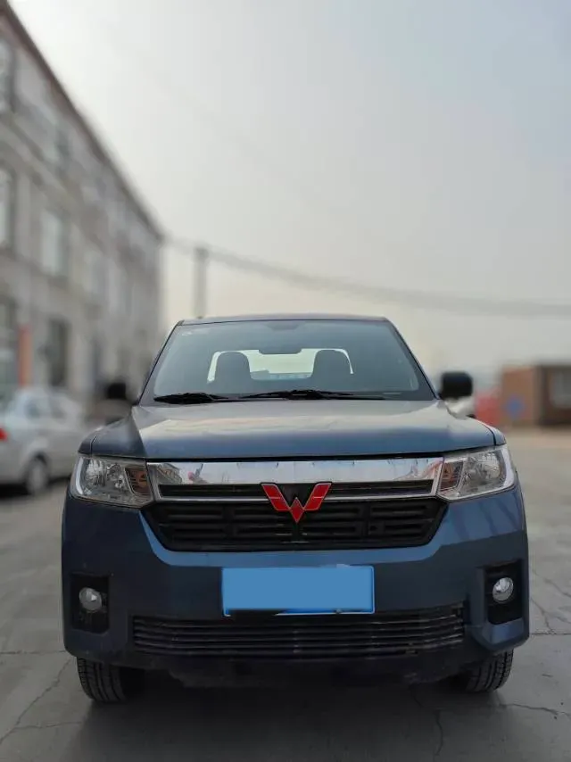 2021 WuLing ZhentTu 1.5L 99HP L4 5MT,autocango,china used car exporter,china ev exporter,chinese used car exporter,chinese used ev exporter