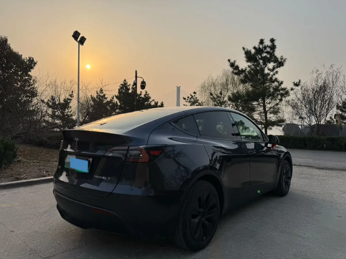 2024 Iveco OuSheng BEV 77.28KWH,autocango,china used car exporter,china ev exporter,chinese used car exporter,chinese used ev exporter