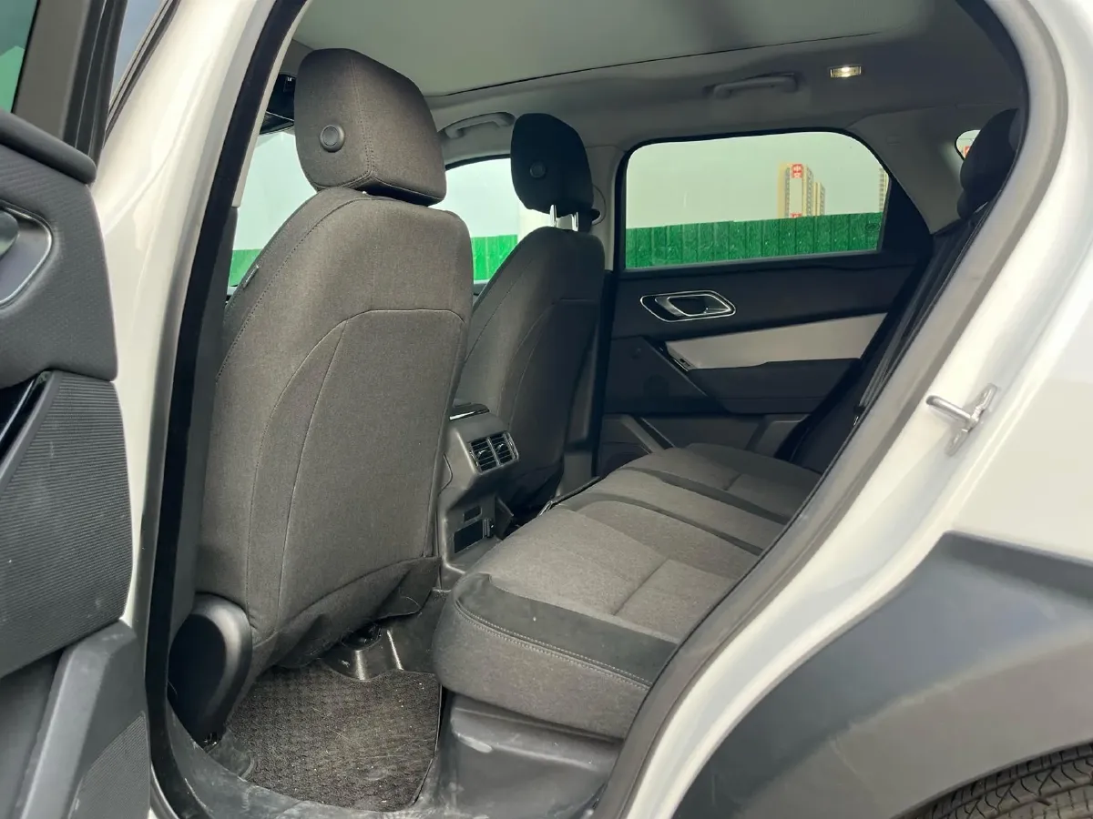 2024 Land Rover Range Rover Velar 2.0T 250HP L4 8AT,autocango,china used car exporter,china ev exporter,chinese used car exporter,chinese used ev exporter