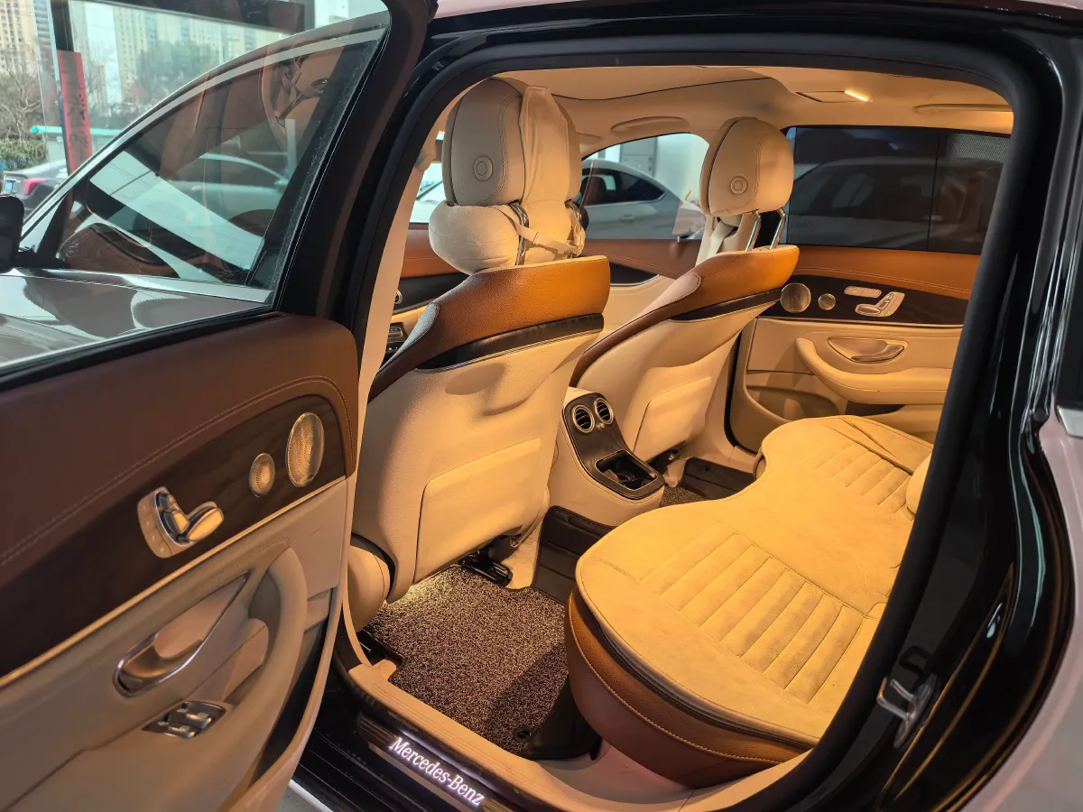 2022 Mercedes-Benz E Class 2.0T 258HP L4 9AT,autocango,china used car exporter,china ev exporter,chinese used car exporter,chinese used ev exporter