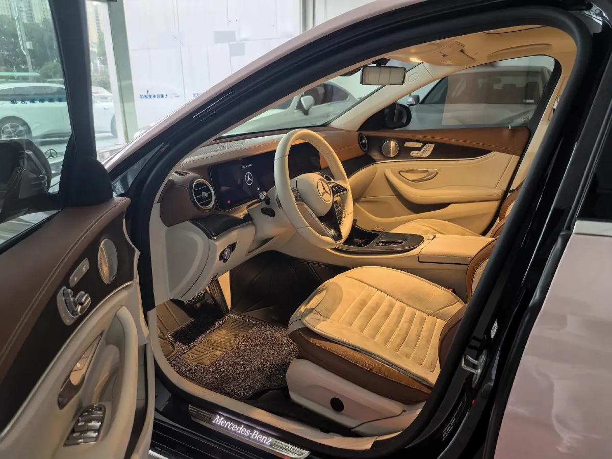 2022 Mercedes-Benz E Class 2.0T 258HP L4 9AT,autocango,china used car exporter,china ev exporter,chinese used car exporter,chinese used ev exporter