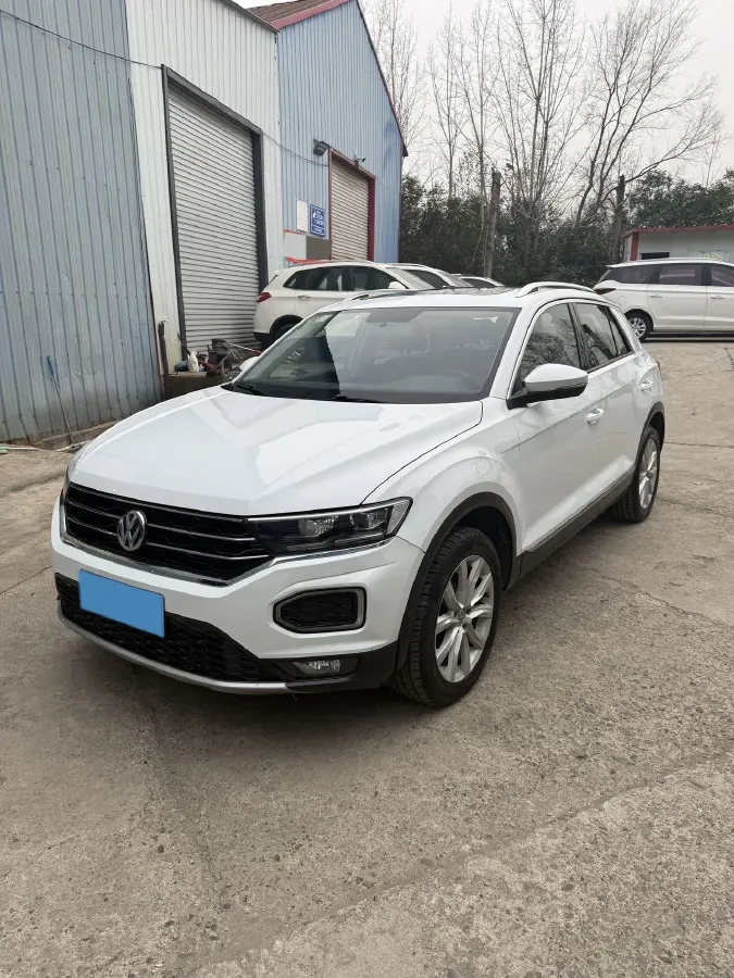 2021 Volkswagen T-Roc 1.4T 150HP L4 7DCT,autocango,china used car exporter,china ev exporter,chinese used car exporter,chinese used ev exporter