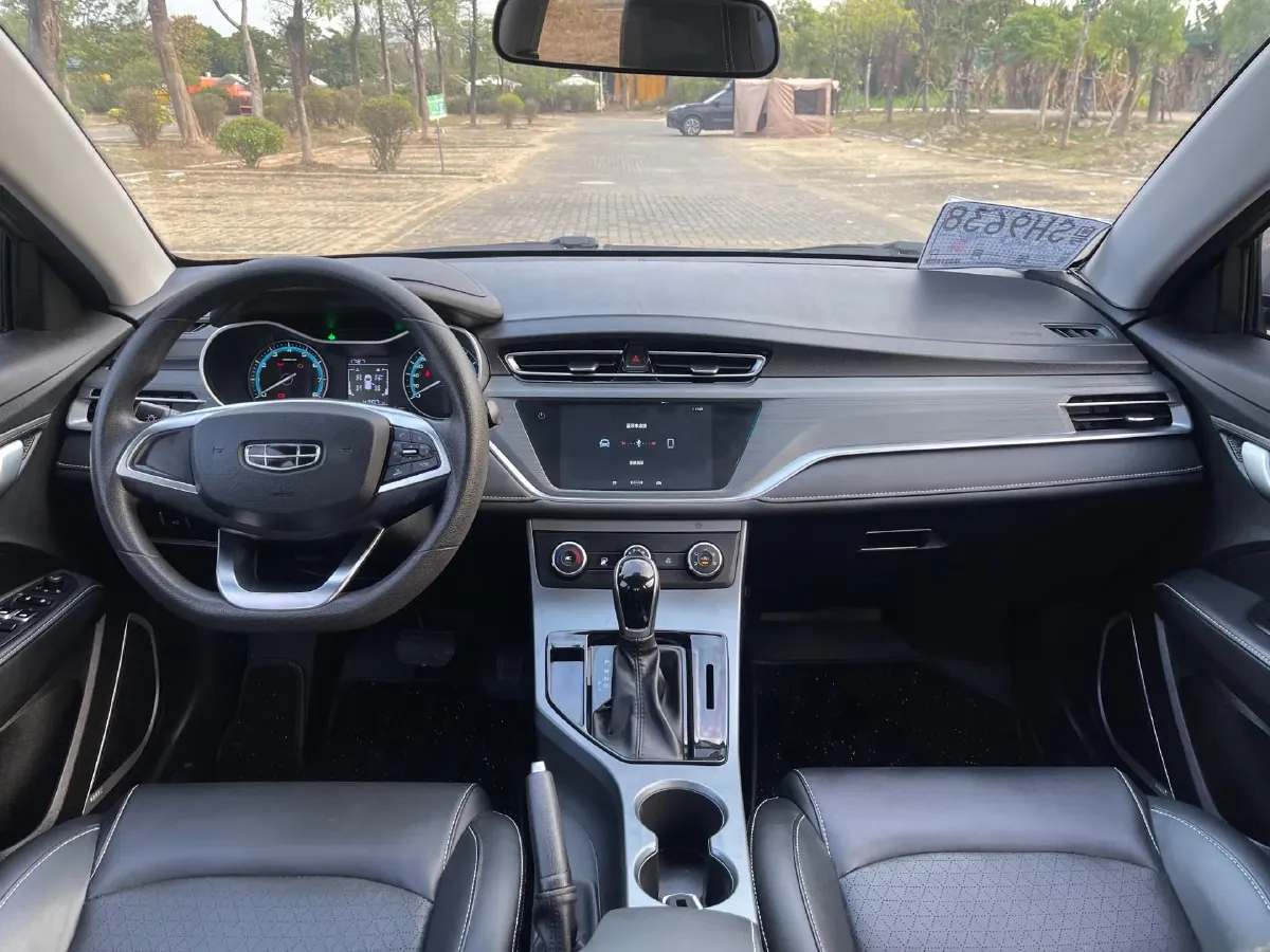 2021 Geely Emgrand 1.5L 109HP L4 CVT,autocango,china used car exporter,china ev exporter,chinese used car exporter,chinese used ev exporter