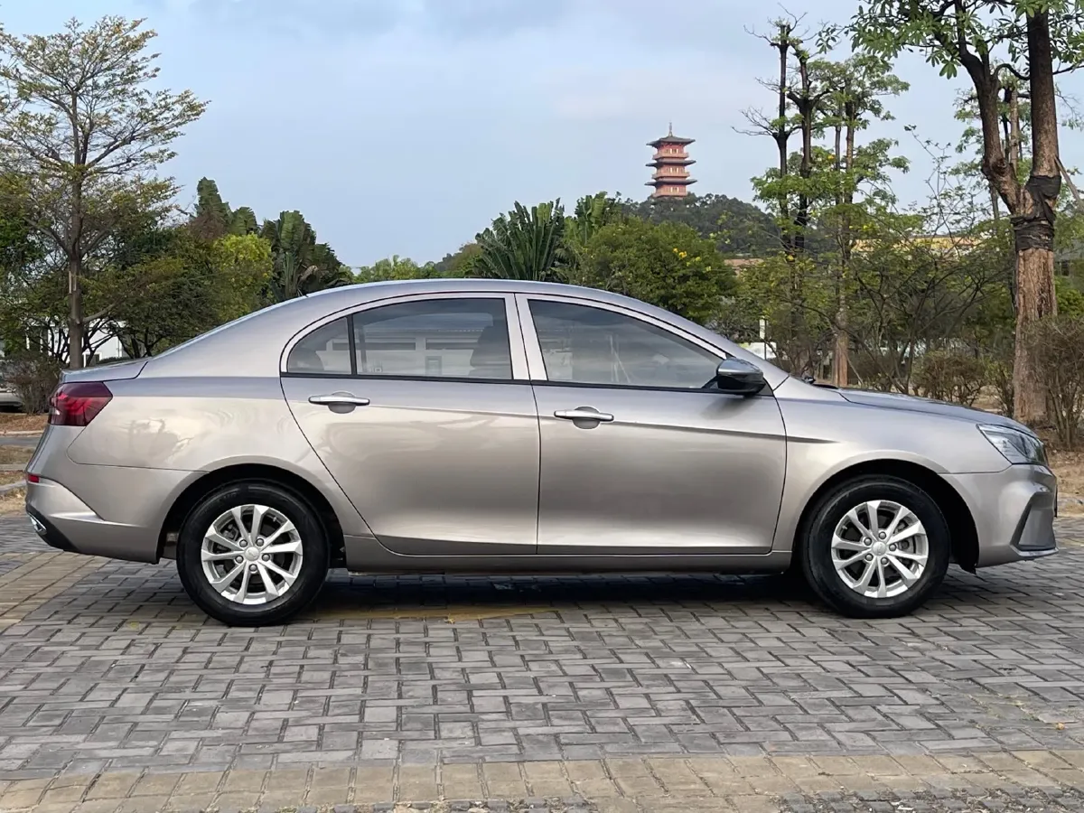 2021 Geely Emgrand 1.5L 109HP L4 CVT,autocango,china used car exporter,china ev exporter,chinese used car exporter,chinese used ev exporter