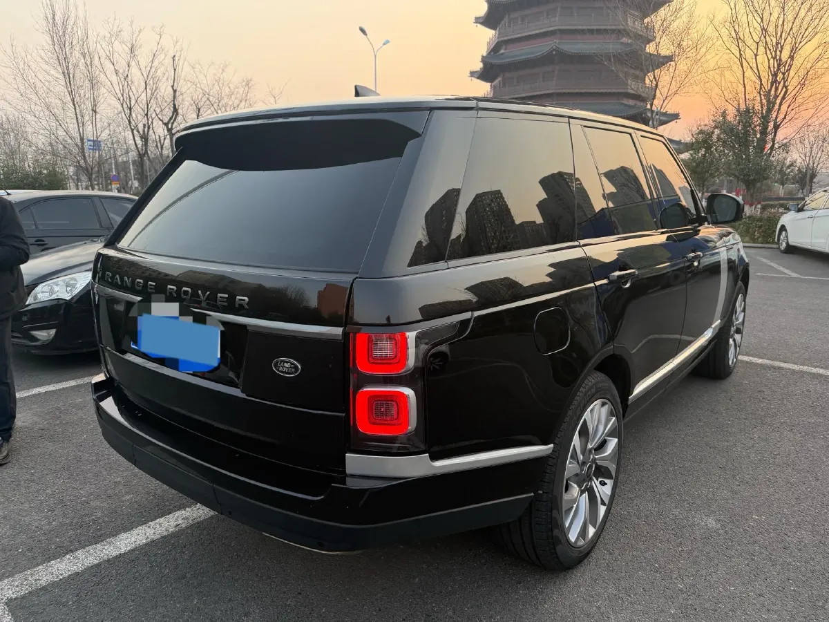 2022 Land Rover Range Rover 3.0T 360HP L6 8AT,autocango,china used car exporter,china ev exporter,chinese used car exporter,chinese used ev exporter