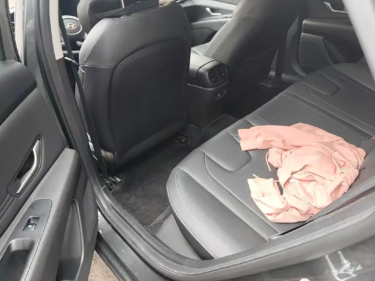 2023 Hyundai Elantra 1.5L 115HP L4 CVT,autocango,china used car exporter,china ev exporter,chinese used car exporter,chinese used ev exporter