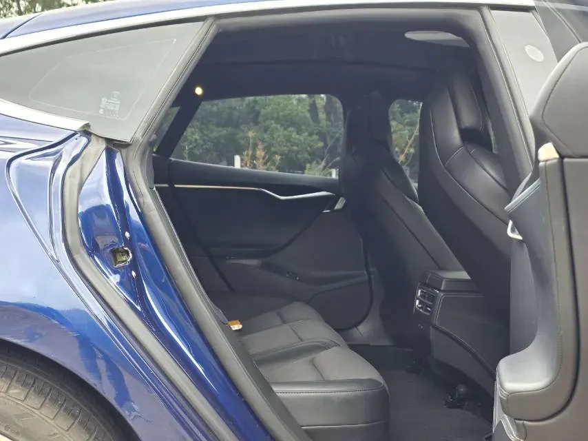 2017 Tesla Model S BEV 75KWH,autocango,china used car exporter,china ev exporter,chinese used car exporter,chinese used ev exporter