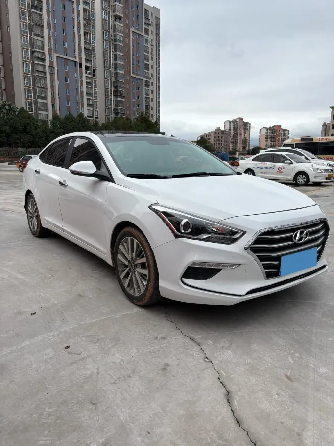 2017 Hyundai Mistra 1.8L 143HP L4 6AT,autocango,china used car exporter,china ev exporter,chinese used car exporter,chinese used ev exporter