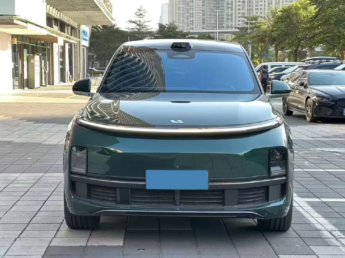 2022 Li L9 Range Extended 154HP REEV 42.6KWH,autocango,china used car exporter,china ev exporter,chinese used car exporter,chinese used ev exporter