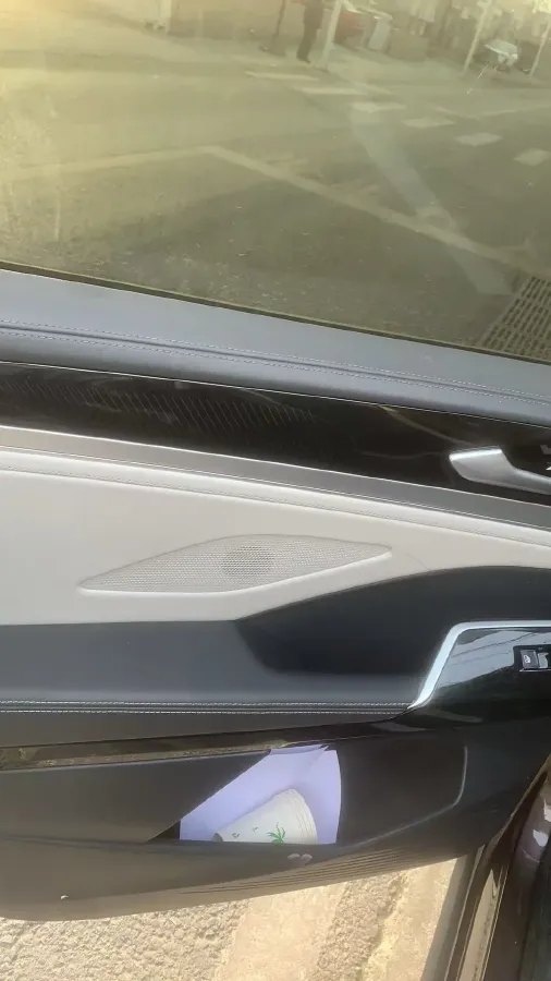 2022 Volkswagen ID.6 Crozz BEV 84.8KWH,autocango,china used car exporter,china ev exporter,chinese used car exporter,chinese used ev exporter