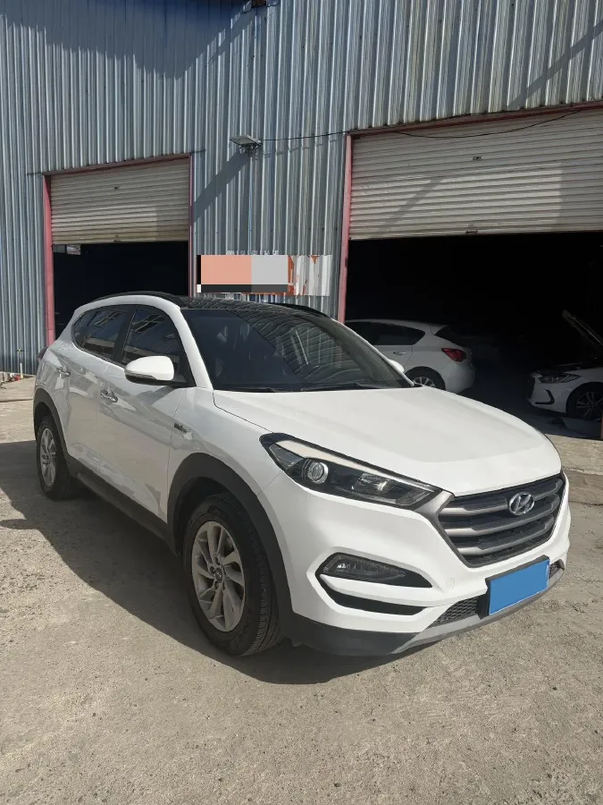 2015 Hyundai Tucson 1.6T 177HP L4 7DCT,autocango,china used car exporter,china ev exporter,chinese used car exporter,chinese used ev exporter