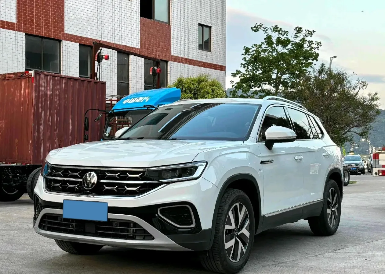 2023 Volkswagen Tayron 2.0T 186HP L4 7DCT,autocango,china used car exporter,china ev exporter,chinese used car exporter,chinese used ev exporter