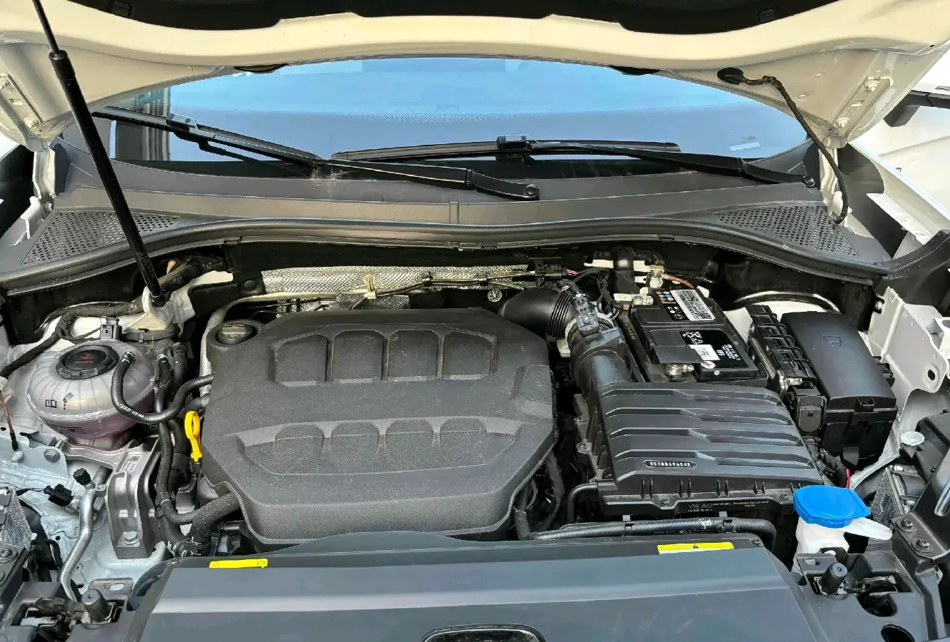 2023 Volkswagen Tayron 2.0T 186HP L4 7DCT,autocango,china used car exporter,china ev exporter,chinese used car exporter,chinese used ev exporter