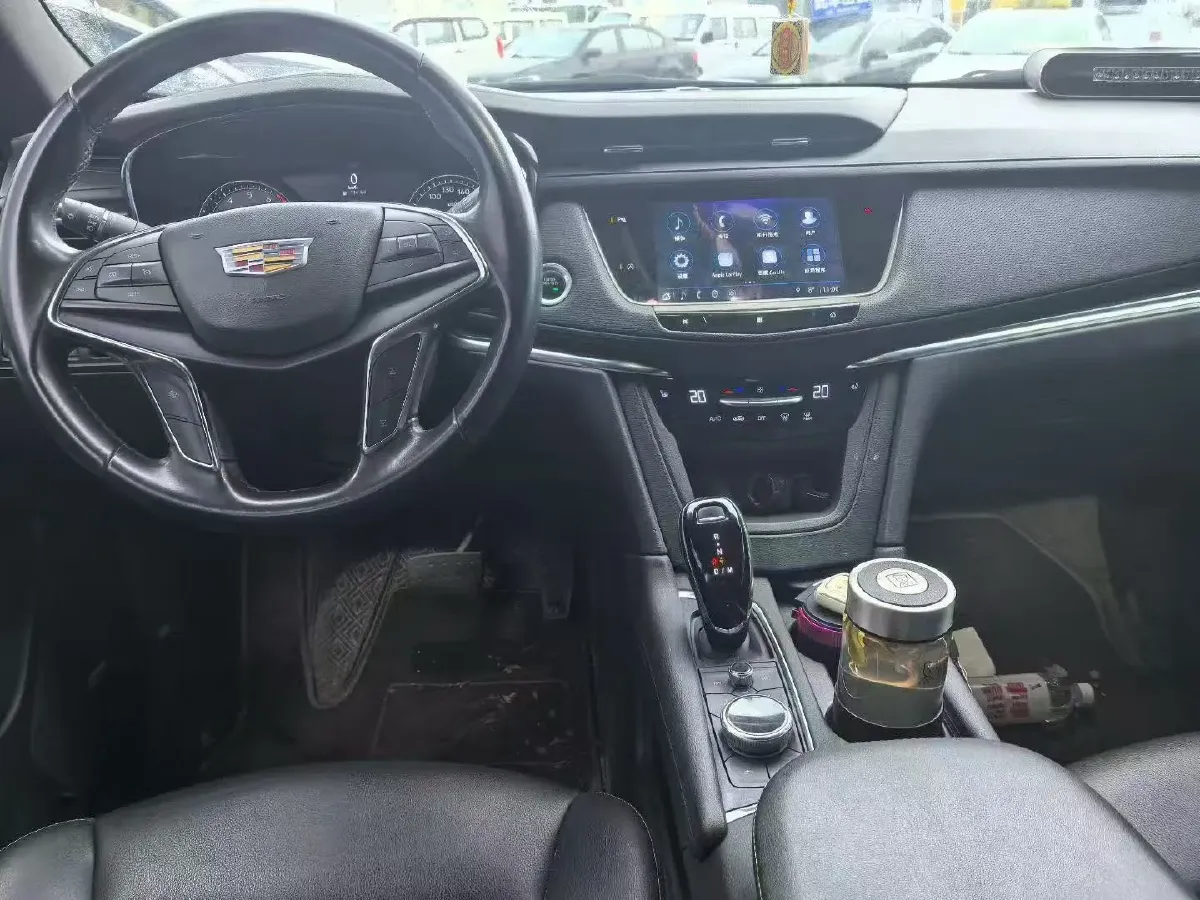 2021 Cadillac XT5 2.0T 237HP L4 9AT,autocango,china used car exporter,china ev exporter,chinese used car exporter,chinese used ev exporter