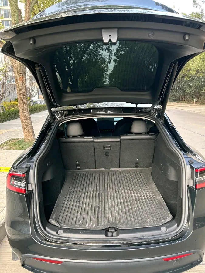 2022 Tesla Model Y BEV 60KWH,autocango,china used car exporter,china ev exporter,chinese used car exporter,chinese used ev exporter