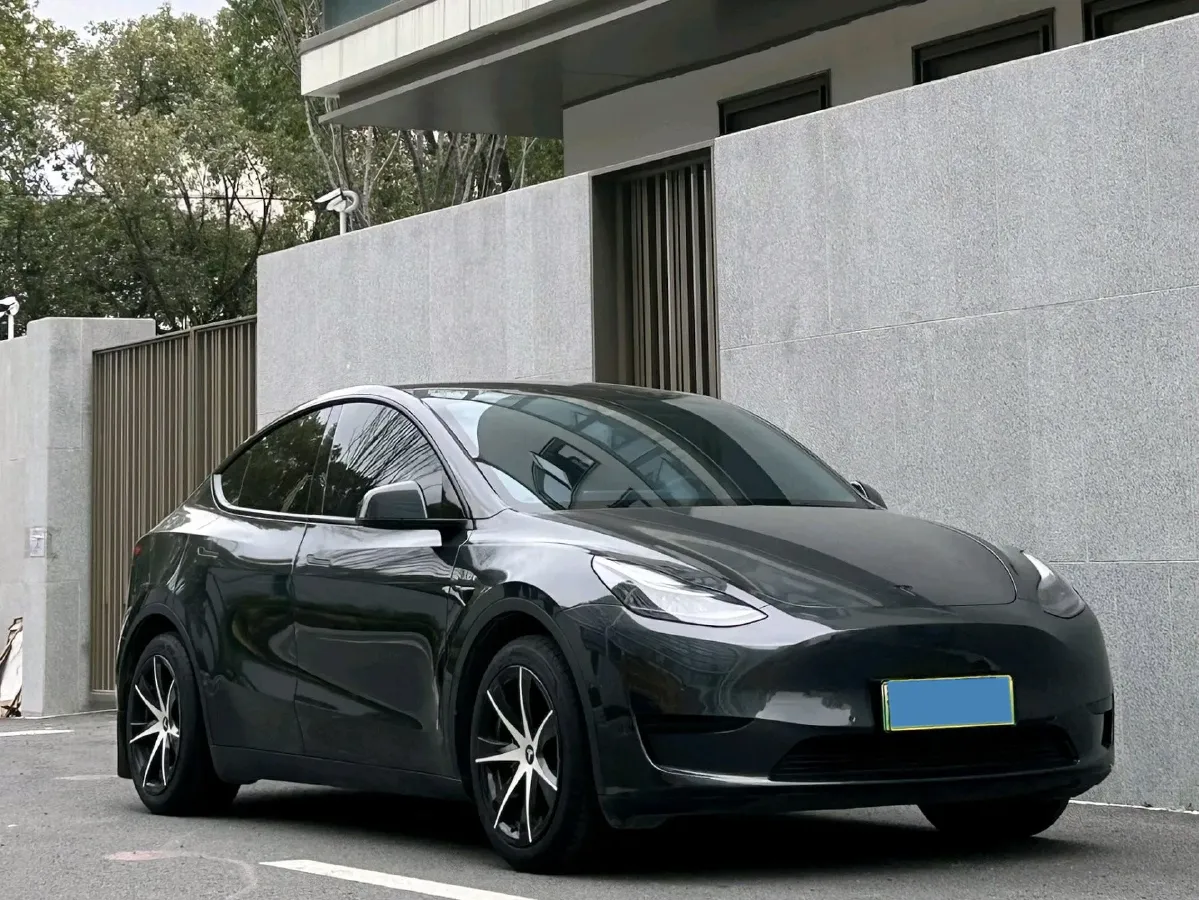 2022 Tesla Model Y BEV 60KWH,autocango,china used car exporter,china ev exporter,chinese used car exporter,chinese used ev exporter
