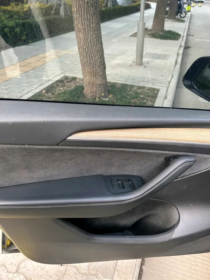 2022 Tesla Model Y BEV 60KWH,autocango,china used car exporter,china ev exporter,chinese used car exporter,chinese used ev exporter