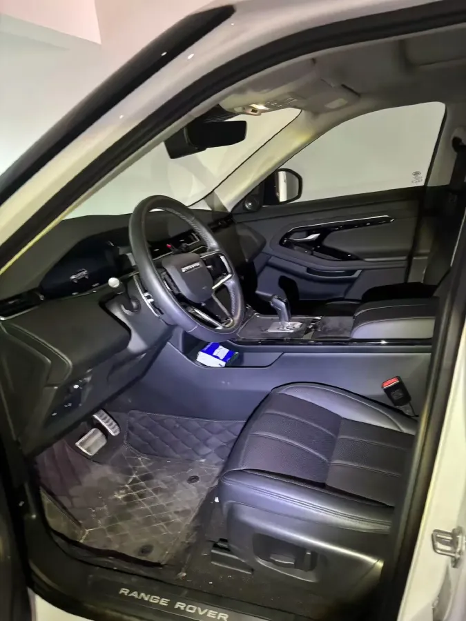 2023 Land Rover Range Rover Evoque 2.0T 200HP L4 9AT,autocango,china used car exporter,china ev exporter,chinese used car exporter,chinese used ev exporter