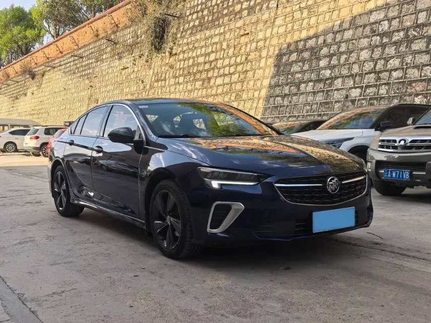 2020 Buick Regal 2.0T 237HP L4 9AT,autocango,china used car exporter,china ev exporter,chinese used car exporter,chinese used ev exporter