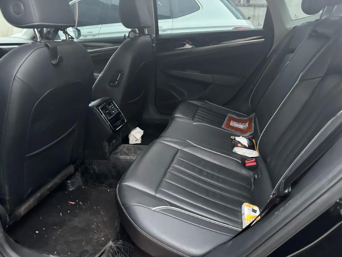 2023 Volkswagen Passat 2.0T 186HP L4 7DCT,autocango,china used car exporter,china ev exporter,chinese used car exporter,chinese used ev exporter