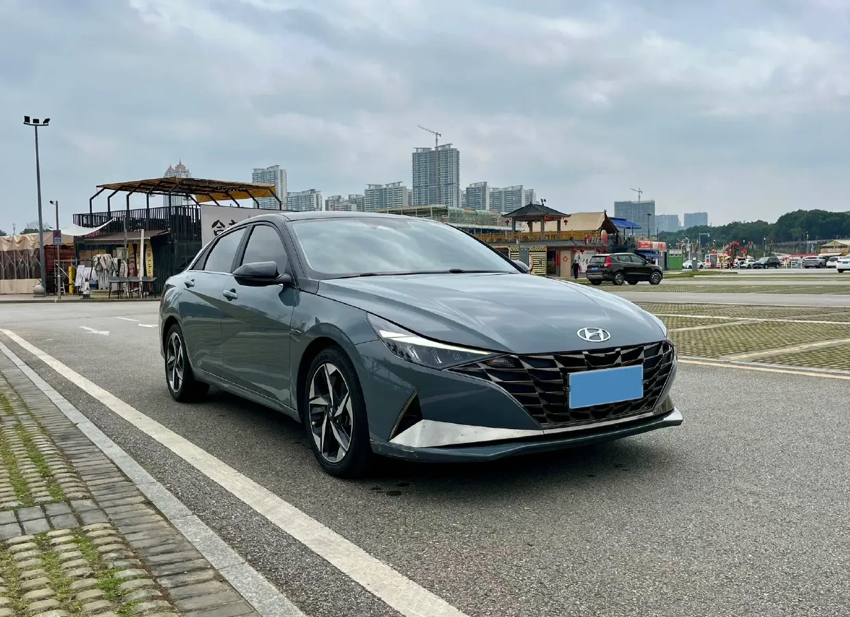 2021 Hyundai Elantra 1.5L 115HP L4 CVT,autocango,china used car exporter,china ev exporter,chinese used car exporter,chinese used ev exporter
