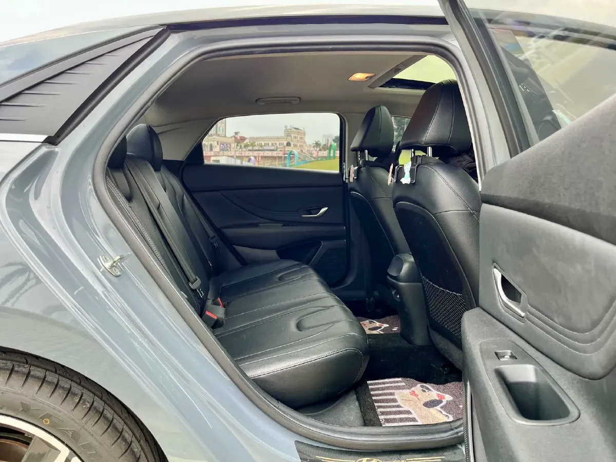 2021 Hyundai Elantra 1.5L 115HP L4 CVT,autocango,china used car exporter,china ev exporter,chinese used car exporter,chinese used ev exporter