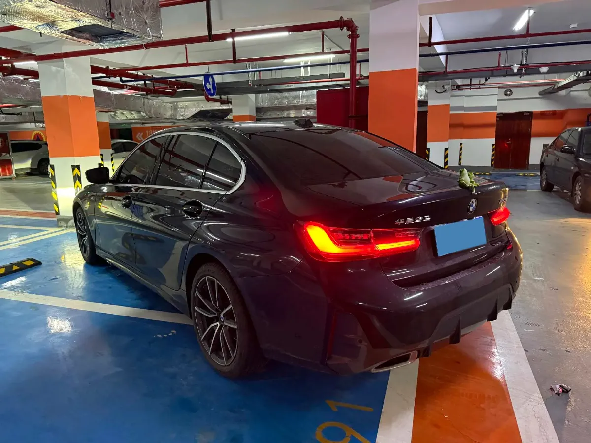2024 BMW 3 Series 2.0T 184HP L4 8AT,autocango,china used car exporter,china ev exporter,chinese used car exporter,chinese used ev exporter