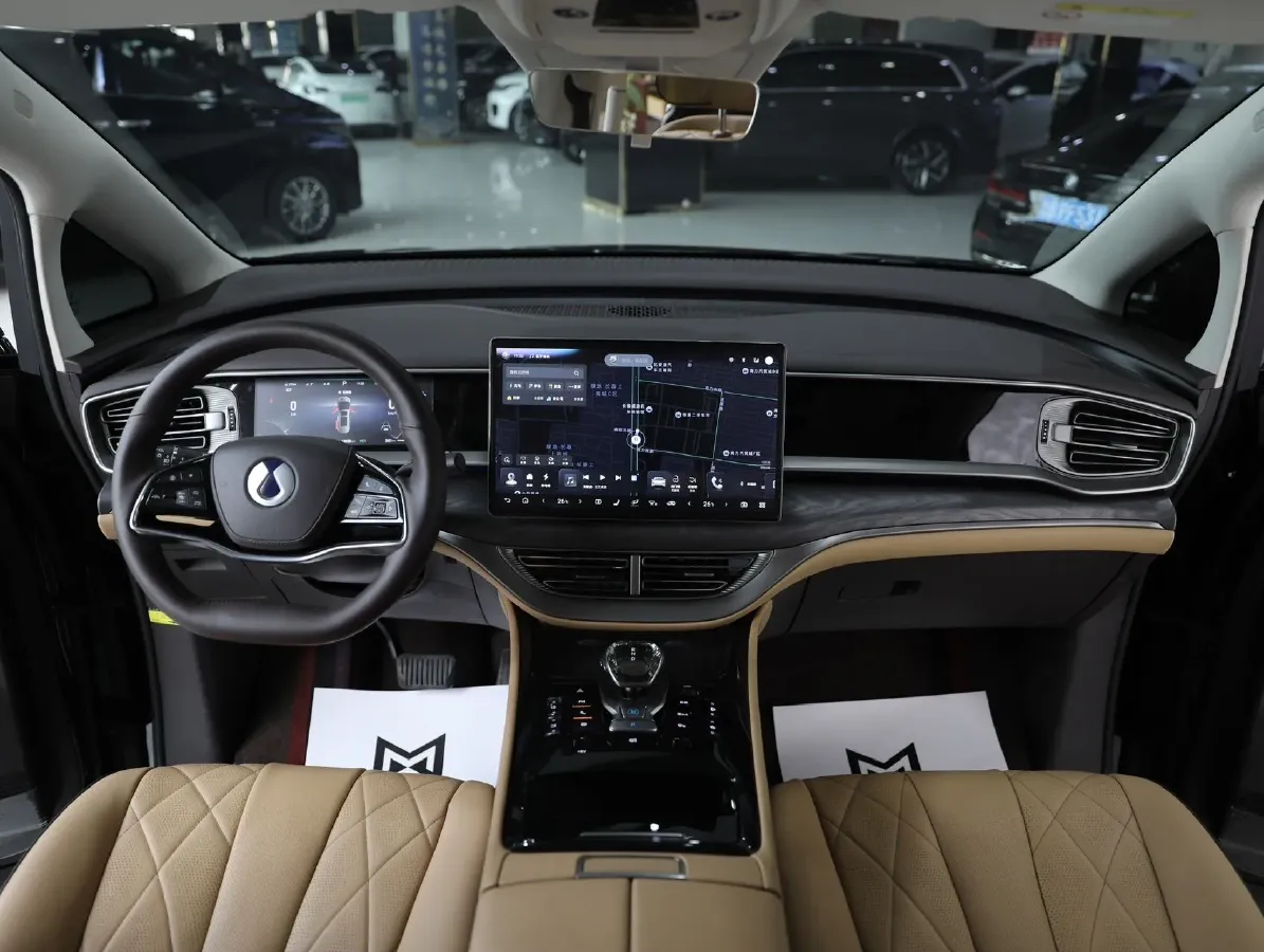 2024 Denza D9 1.5T 139HP L4 E-CVT PHEV 40KWH,autocango,china used car exporter,china ev exporter,chinese used car exporter,chinese used ev exporter