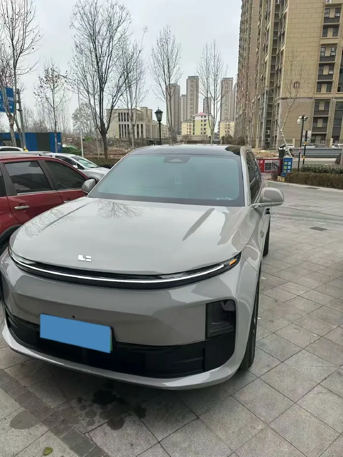 2024 Li L6 Range Extended 154HP L4 REEV 36.8KWH,autocango,china used car exporter,china ev exporter,chinese used car exporter,chinese used ev exporter