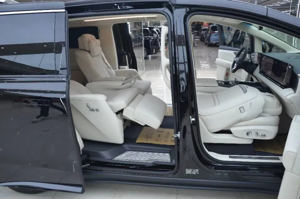 2026 Buick Encasa 1.5T 180HP L4 1DHT PHEV,autocango,china used car exporter,china ev exporter,chinese used car exporter,chinese used ev exporter