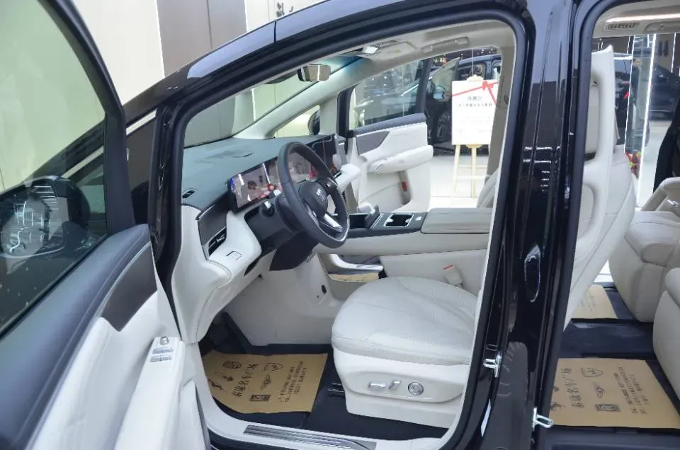 2026 Buick Encasa 1.5T 180HP L4 1DHT PHEV,autocango,china used car exporter,china ev exporter,chinese used car exporter,chinese used ev exporter