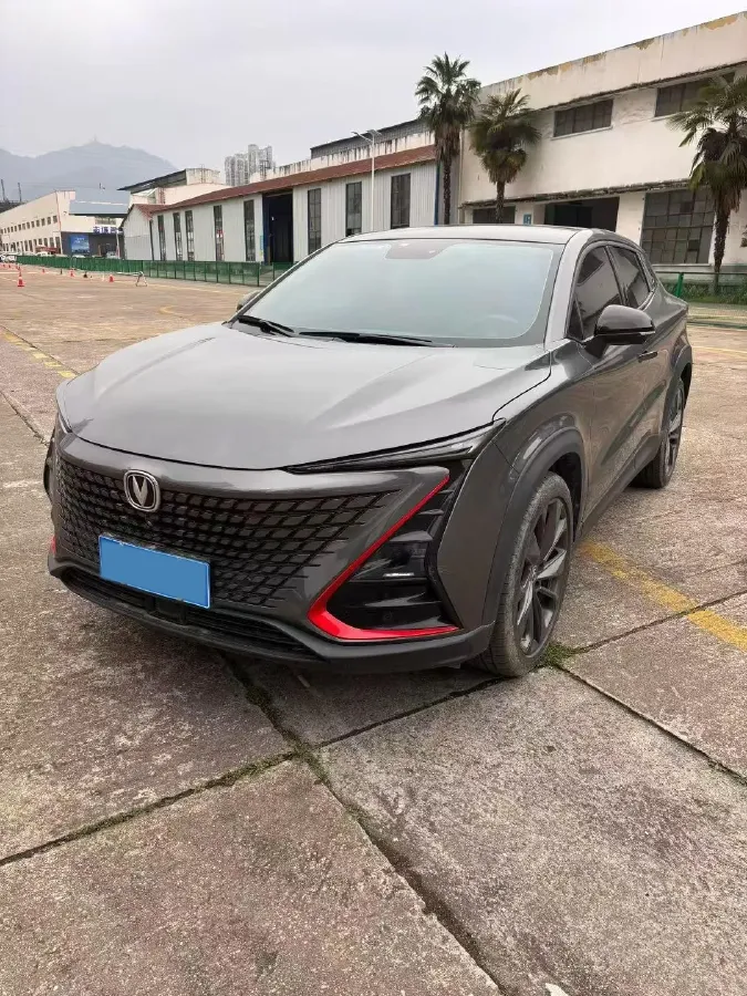 2021 ChangAn UNI-T 1.5T 180HP L4 7DCT,autocango,china used car exporter,china ev exporter,chinese used car exporter,chinese used ev exporter