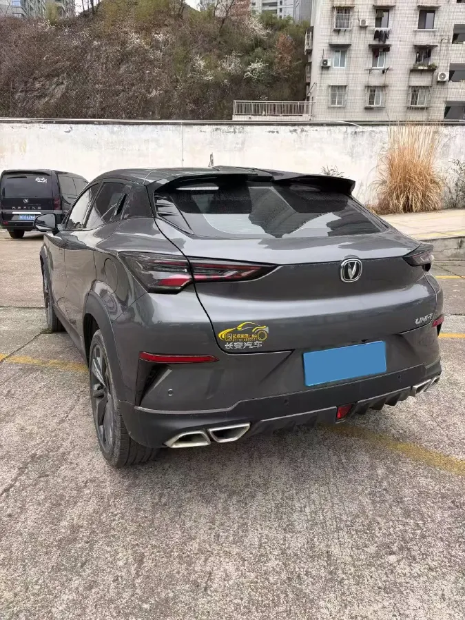 2021 ChangAn UNI-T 1.5T 180HP L4 7DCT,autocango,china used car exporter,china ev exporter,chinese used car exporter,chinese used ev exporter