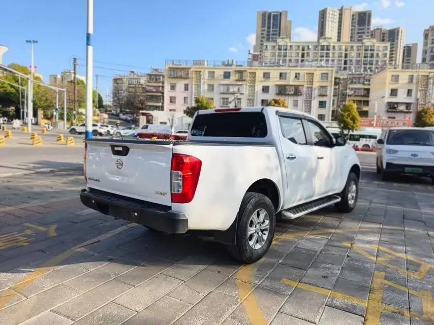 2021 Nissan Navara 2.5L 190HP L4 6MT,autocango,china used car exporter,china ev exporter,chinese used car exporter,chinese used ev exporter
