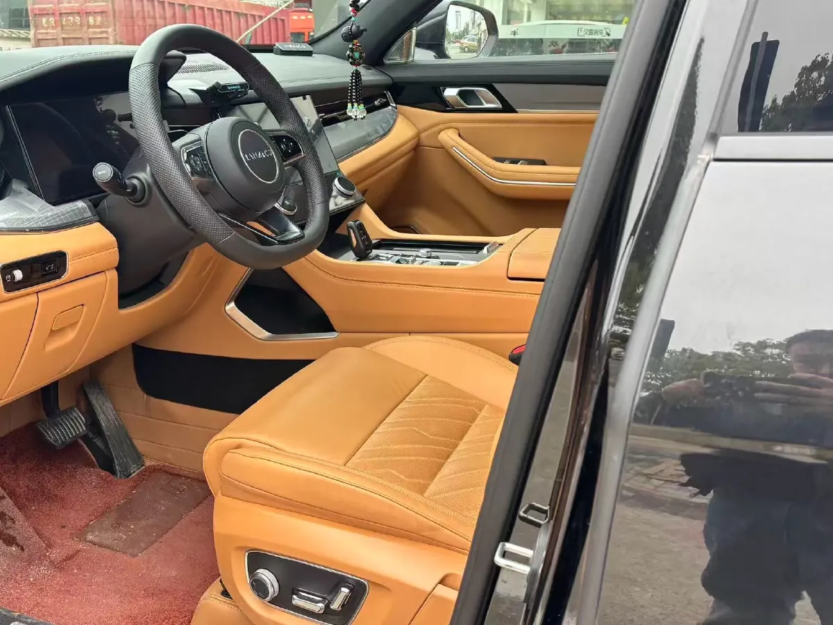 2024 LYNK&CO 09 2.0T 254HP L4 8AT,autocango,china used car exporter,china ev exporter,chinese used car exporter,chinese used ev exporter