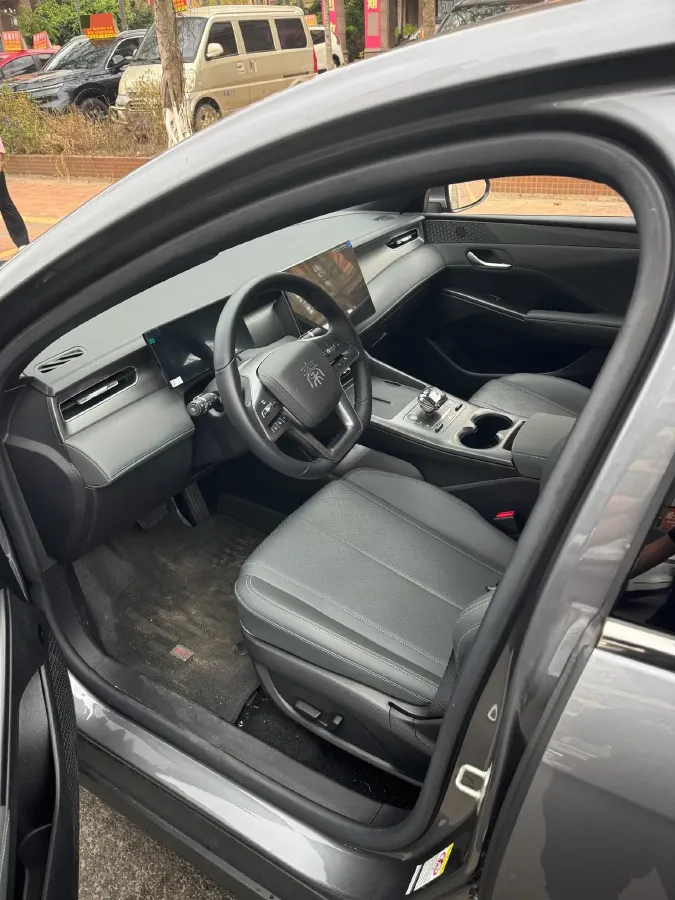 2024 BYD Qin Plus 1.5L 110HP L4 E-CVT PHEV 18.32KWH,autocango,china used car exporter,china ev exporter,chinese used car exporter,chinese used ev exporter