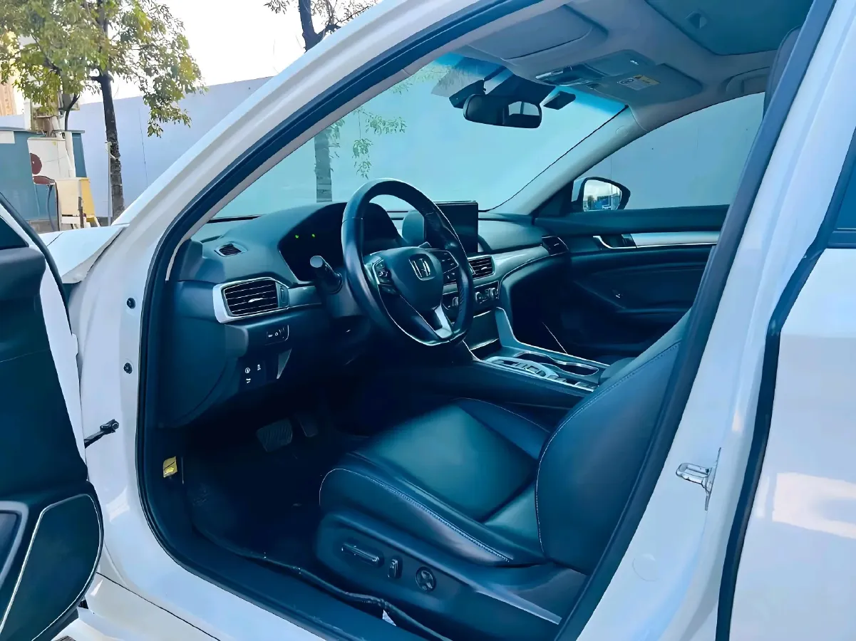 2018 Honda Accord 2.0L 146HP L4 E-CVT Hybrid,autocango,china used car exporter,china ev exporter,chinese used car exporter,chinese used ev exporter