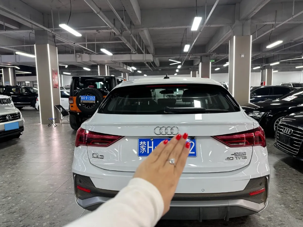 2021 Audi Q3 Sportback 2.0T 186HP L4 7DCT,autocango,china used car exporter,china ev exporter,chinese used car exporter,chinese used ev exporter