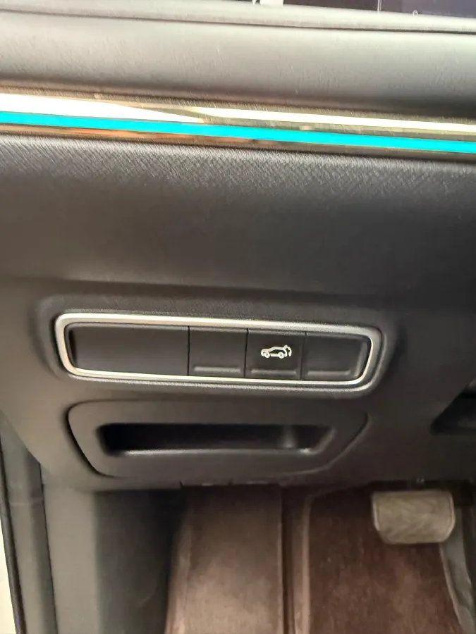 2024 GAC Trumpchi M8 2.0T 252HP L4 8AT,autocango,china used car exporter,china ev exporter,chinese used car exporter,chinese used ev exporter